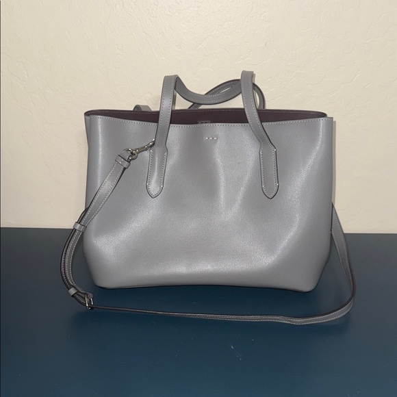 Coach Elegant Gray Tote and‎ Wallet Set - Picture 3 of 12